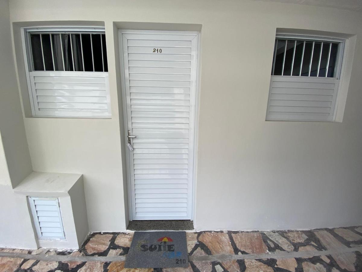 Suite Mar 210 - Economica E Compacta - Praia Do Morro - Predio Frente Mar Com Elevador, Atravessou A Avenida, Ja Esta Na Praia - Garagem - Internet Guarapari Exteriér fotografie